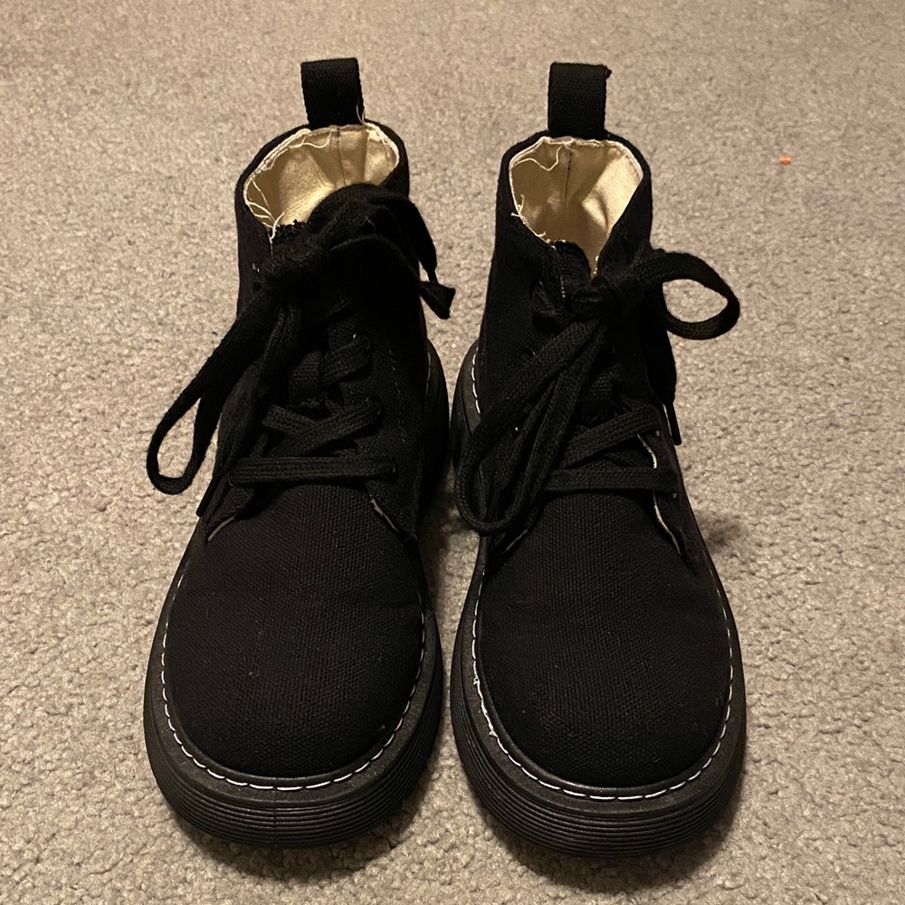 SHEIN Black Lace Up Boots